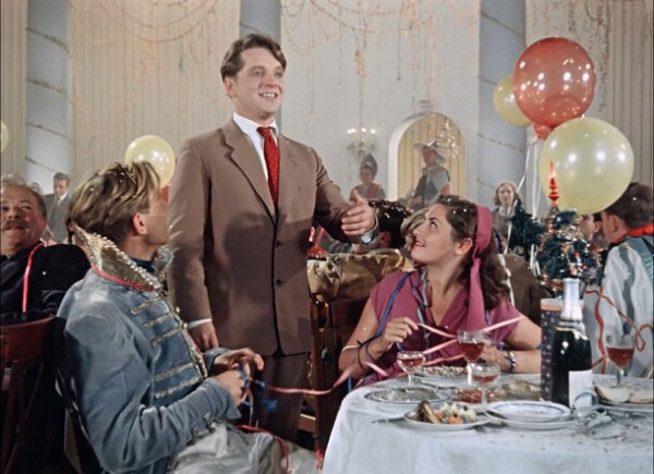 Любви все возрасты покорны: 12 советских комедий, которые нравятся абсолютно всем поколениям