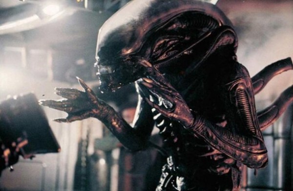 «Чужой» и другие гости из космоса: 10 фильмов ужасов о пришельцах