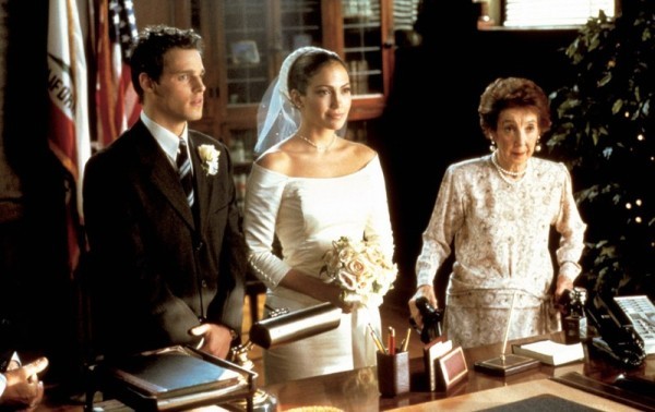 Белое платье, белая фата: 6 фильмов, в которых Дженнифер Лопес сыграла невесту
