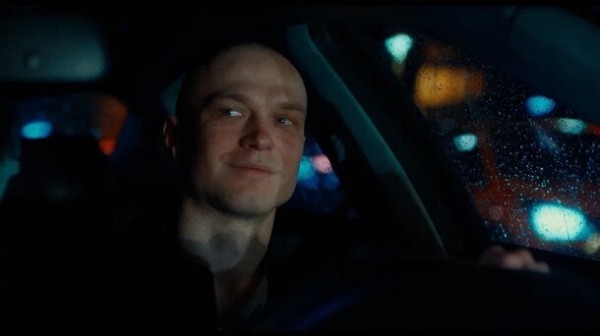 Ночной таксист Юра Борисов погружается в сердце тьмы в трейлере триллера «Кентавр»