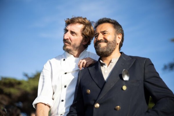 Два повара-энтузиаста создают кулинарный рай в трейлере комедии «В ожидании Дали»