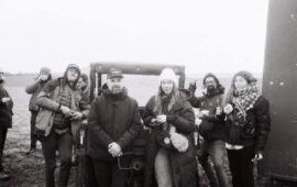 🖼 Режиссер Роберт Эггерс с командой на съемках ремейка «Носферату». Картина выйд…