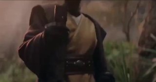 🎬 Как вам световой меч-хлыст, который появится в сериале «Аколит»?