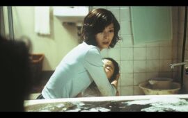 С 27 июня в кино культовый японский хоррор «Тёмные воды» — основанная на одноименн…